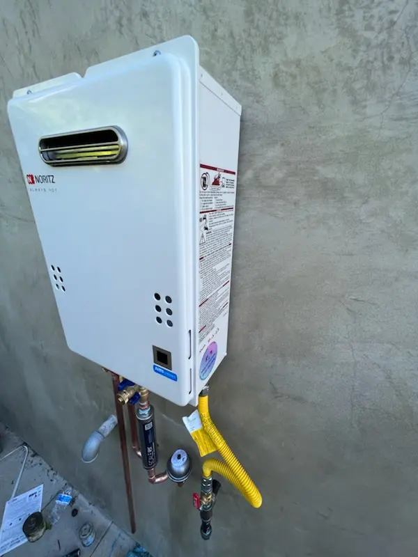 Tankless water heater installation for Bay Minette homes
